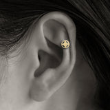 七宝軟骨ピアス