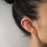 18金フラワー軟骨ピアス