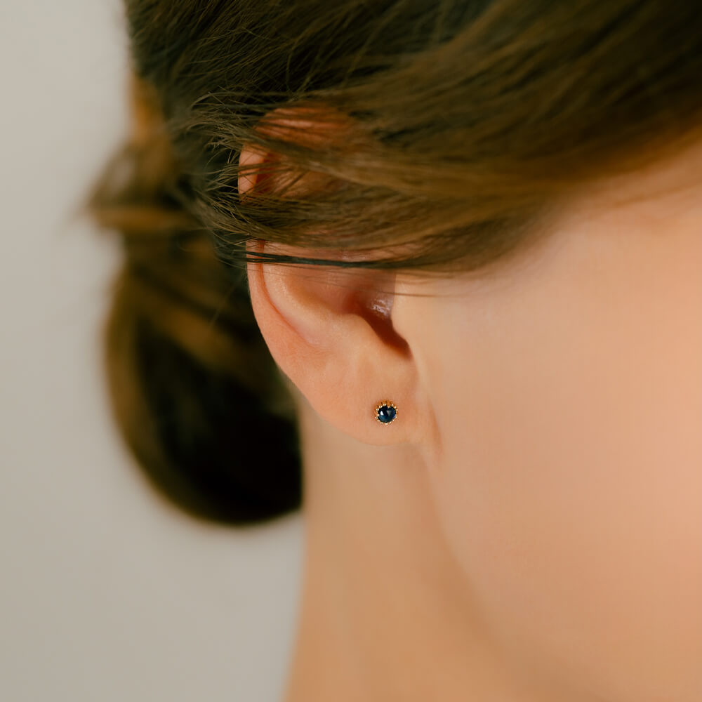 agete ローズ　ピアス K10 ローズカットダイヤモンド 軟骨ピアス・ボディピアス