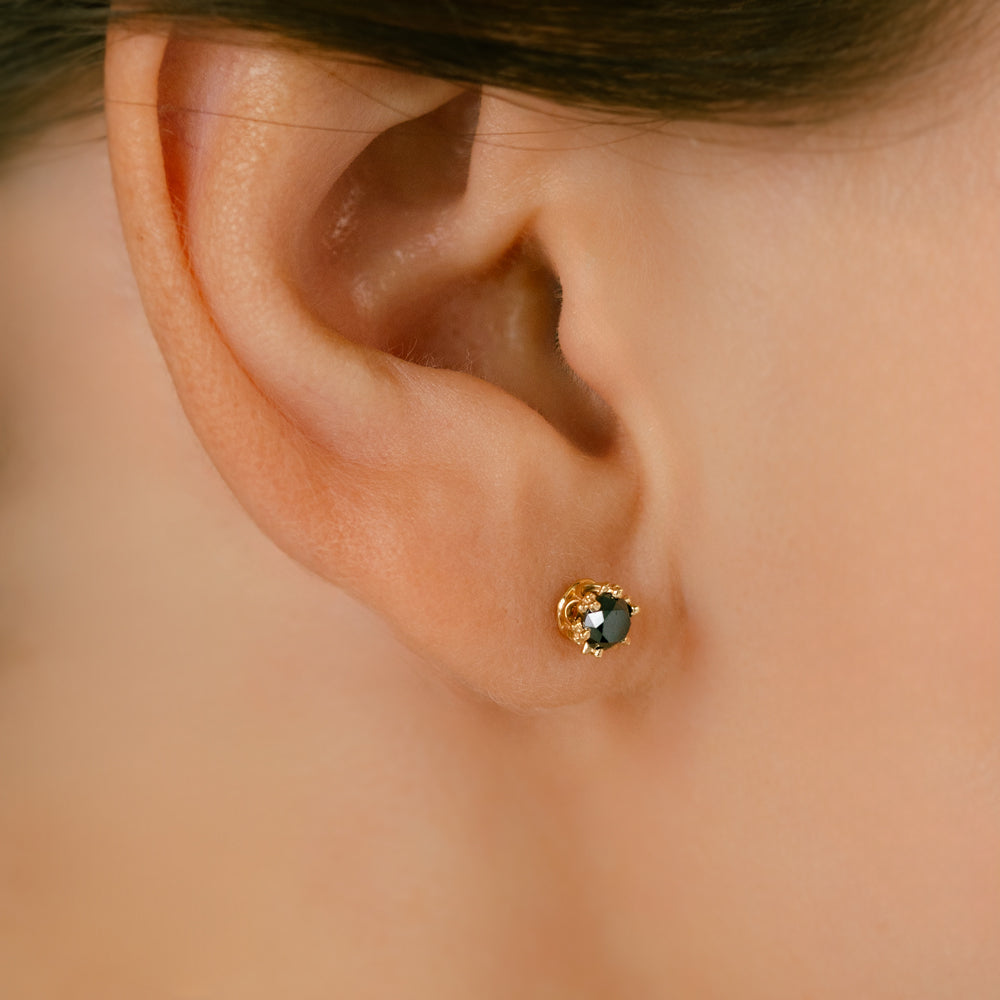 K18金 プラチナ ブラックダイヤモンド ボディピアス・軟骨ピアス