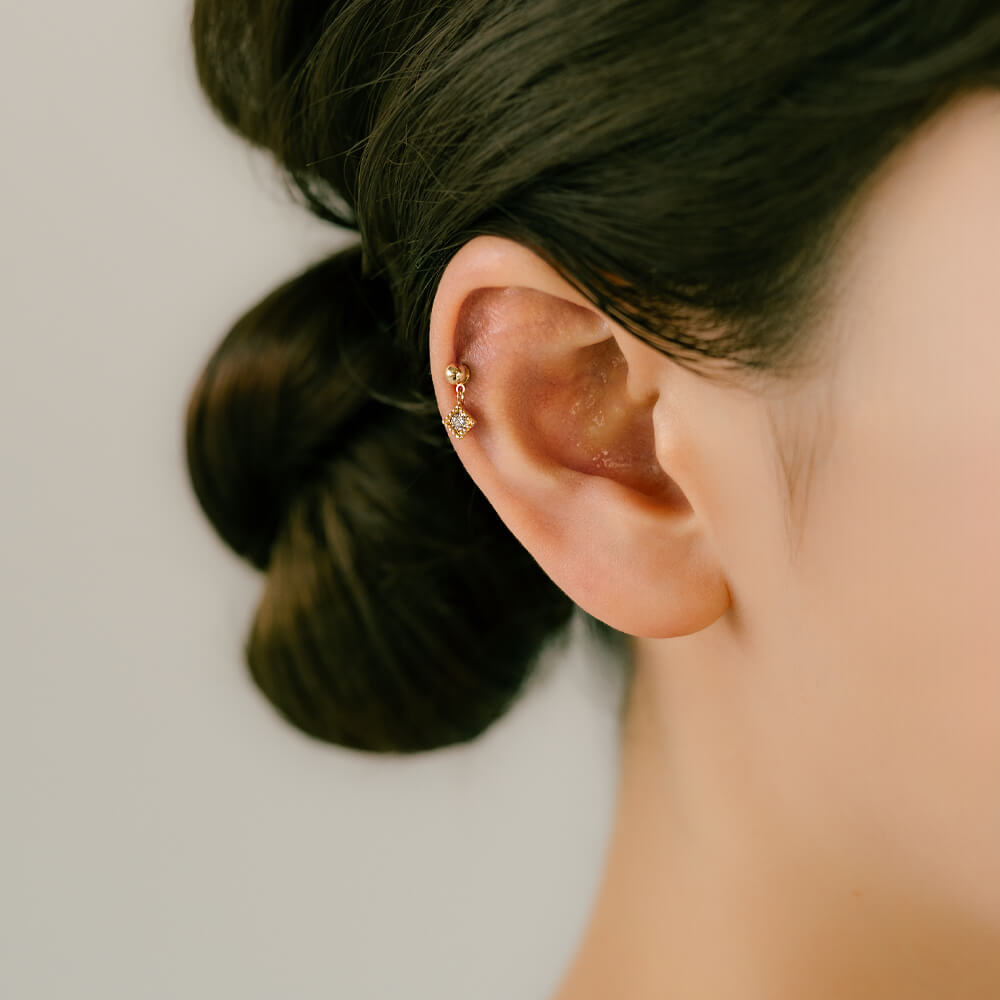 k10YGピアス K10YG イエローサファイア＆オレンジサファイア 軟骨ピアスパーツ