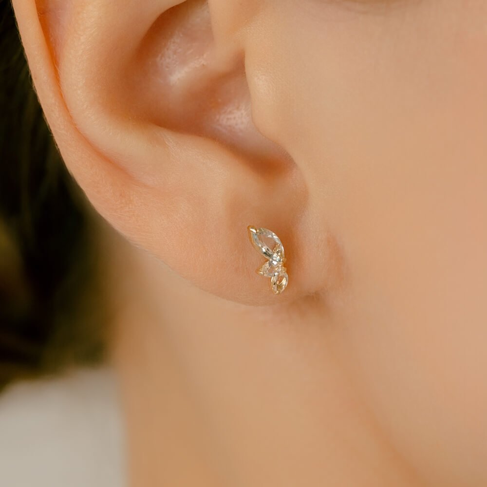 Tiny Motif】K10ダイヤモンドクロスピアス（0.02ct）｜ピアス