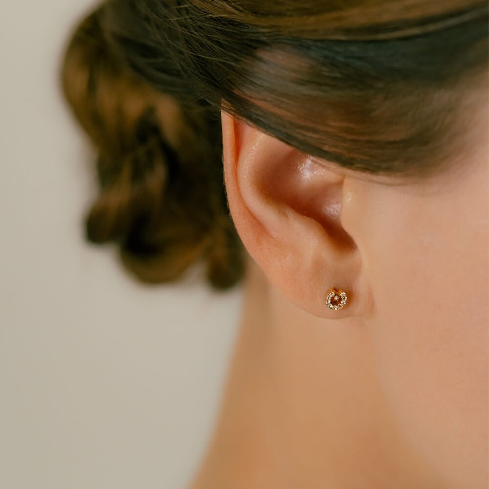 馬蹄モチーフ 軟骨ピアスパーツ K10YG ホワイトトパーズ＆ダイヤモンド