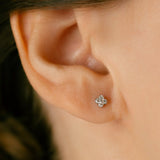 K10wg Diamond Flower