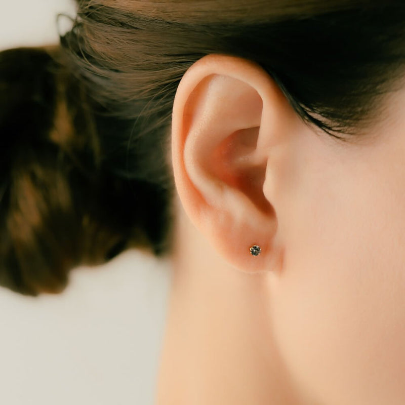 K18/Pt Bekily Blue Garnet