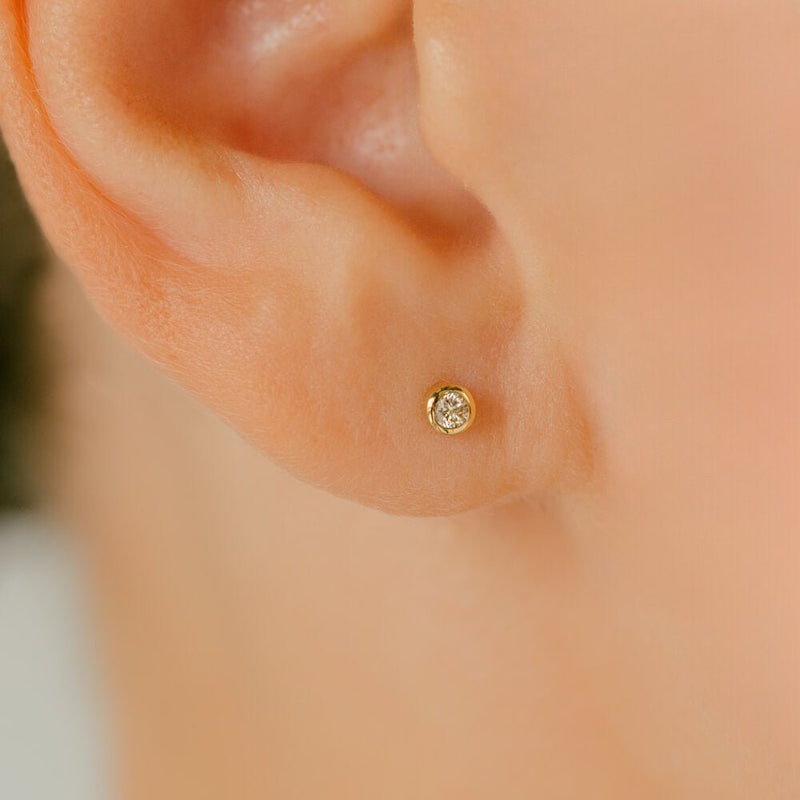 K18/Pt Diamond Dot S