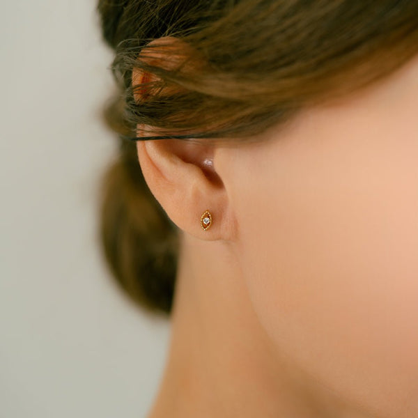 K18/Pt Diamond Eye