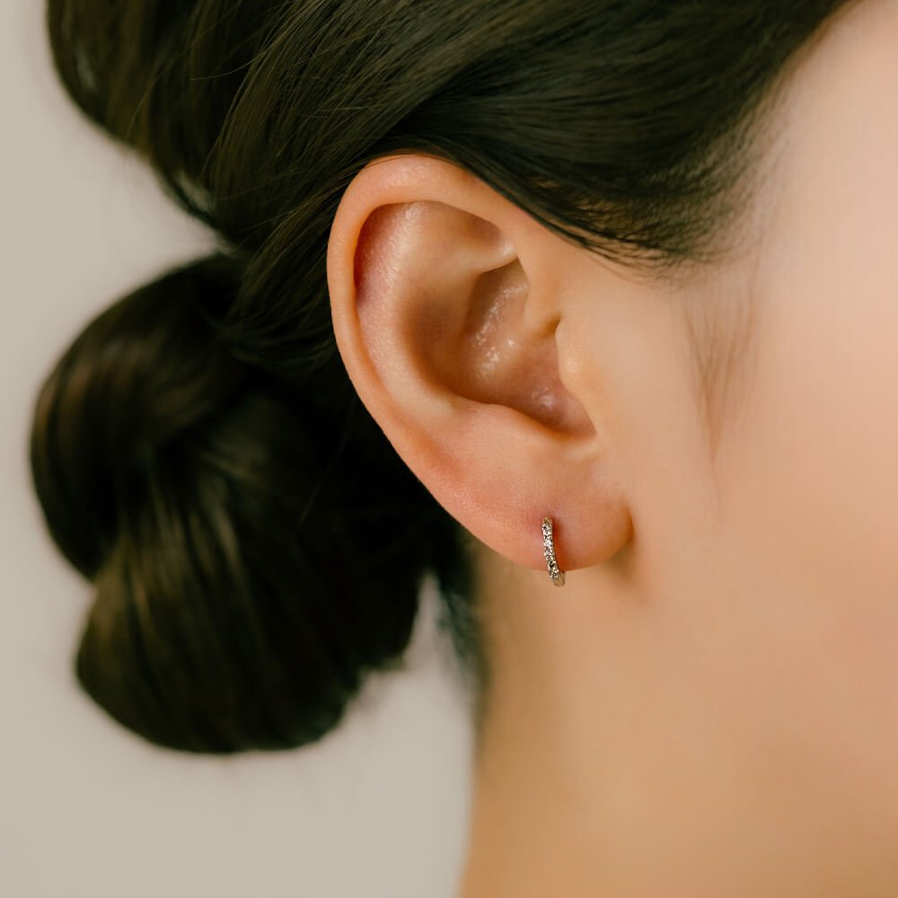 K18ゴールド プラチナ ダイヤモンドフープ 0.05ct│ 小振りで使い